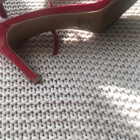 Jones nice red sandals comfortable heels - Picture 4 of 8